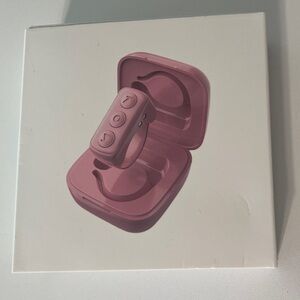 Pink Remote Control Page Turner for Phone or Tablet